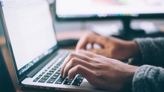 Apprendre à l&rsquo;ère de l&rsquo;IA : vers une éducation personnalisée
